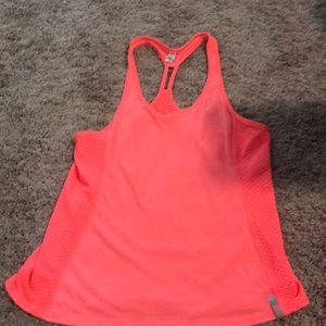 UA running / work out tank